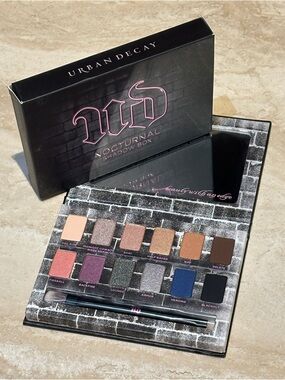 Urban Decay Nocturnal Shadow Box